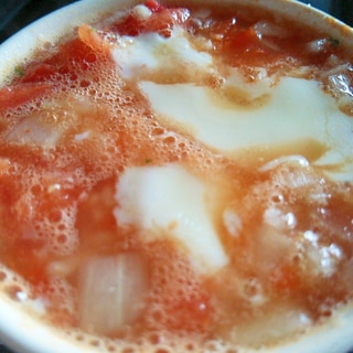 マグカップ1つで温か朝ご飯!　トマトチーズリゾット